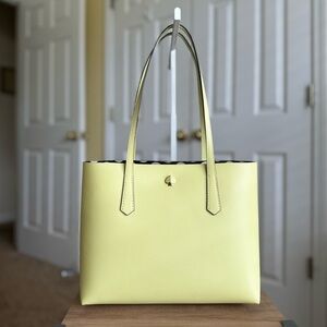 #66. Kate Spade Molly Bikini Dot Pop Leather Tote Bag, Very Good Condition